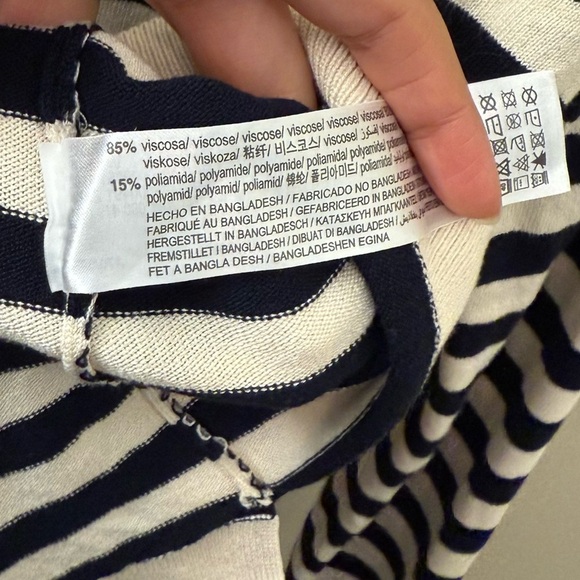 Zara cream and black stripe knit top Long sleeve round neck sweater size medium - Picture 6 of 9